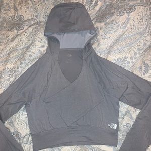 Small North face cropped sweatshirt